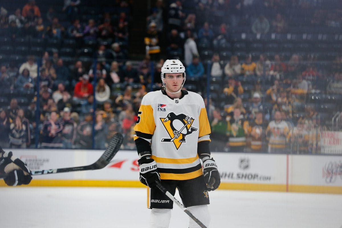 Pittsburgh Penguins place defenseman Ryan Shea on waivers