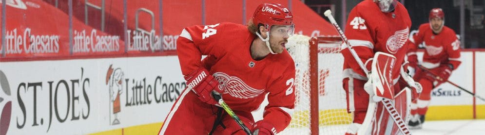 Canadiens acquire Merrill from Red Wings for 5th-round pick, prospect