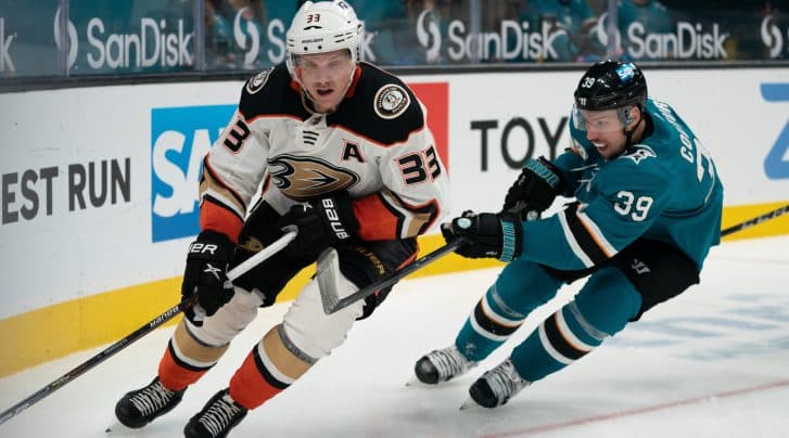 Anaheim Ducks forward Jakob Silfverberg to miss four to six months after hip surgery