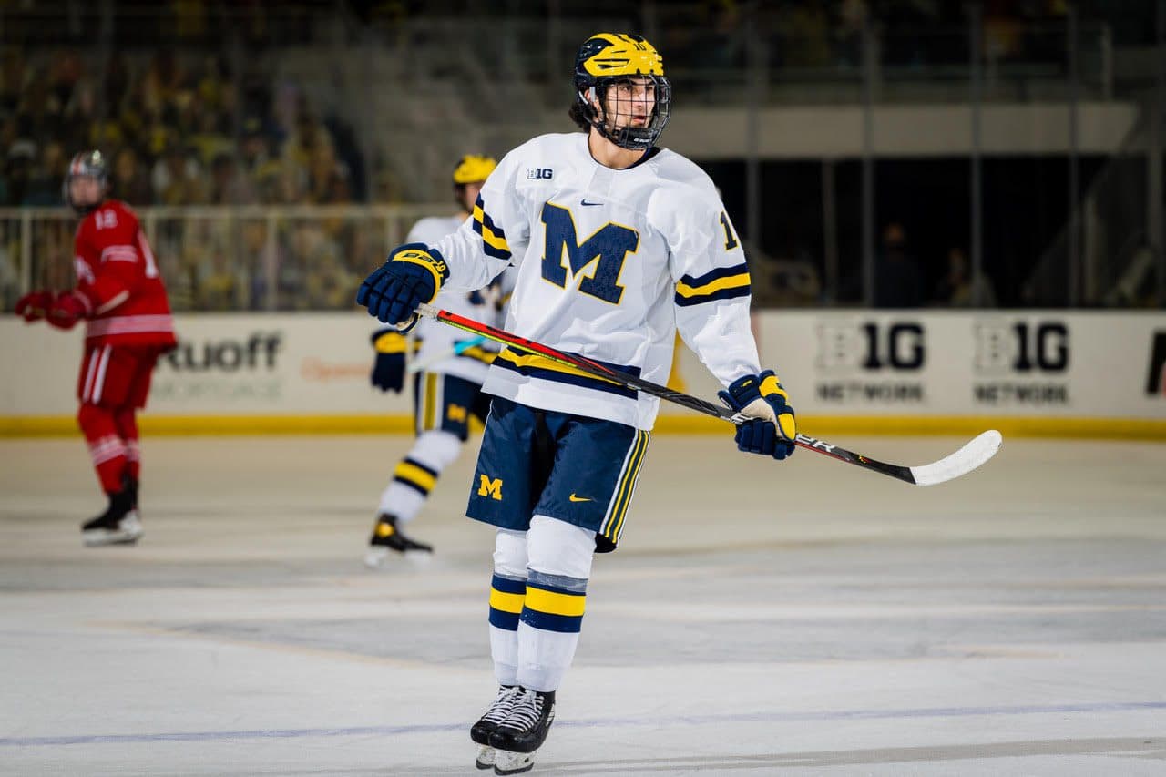 Top 2021 draft prospects Beniers and Power leaning towards returning to Michigan for 2021-22