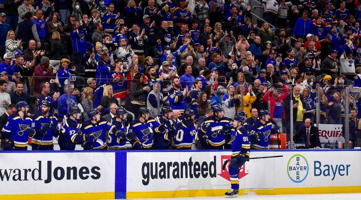 St. Louis Blues - ‪Six-day-old baby Tarasenko is living