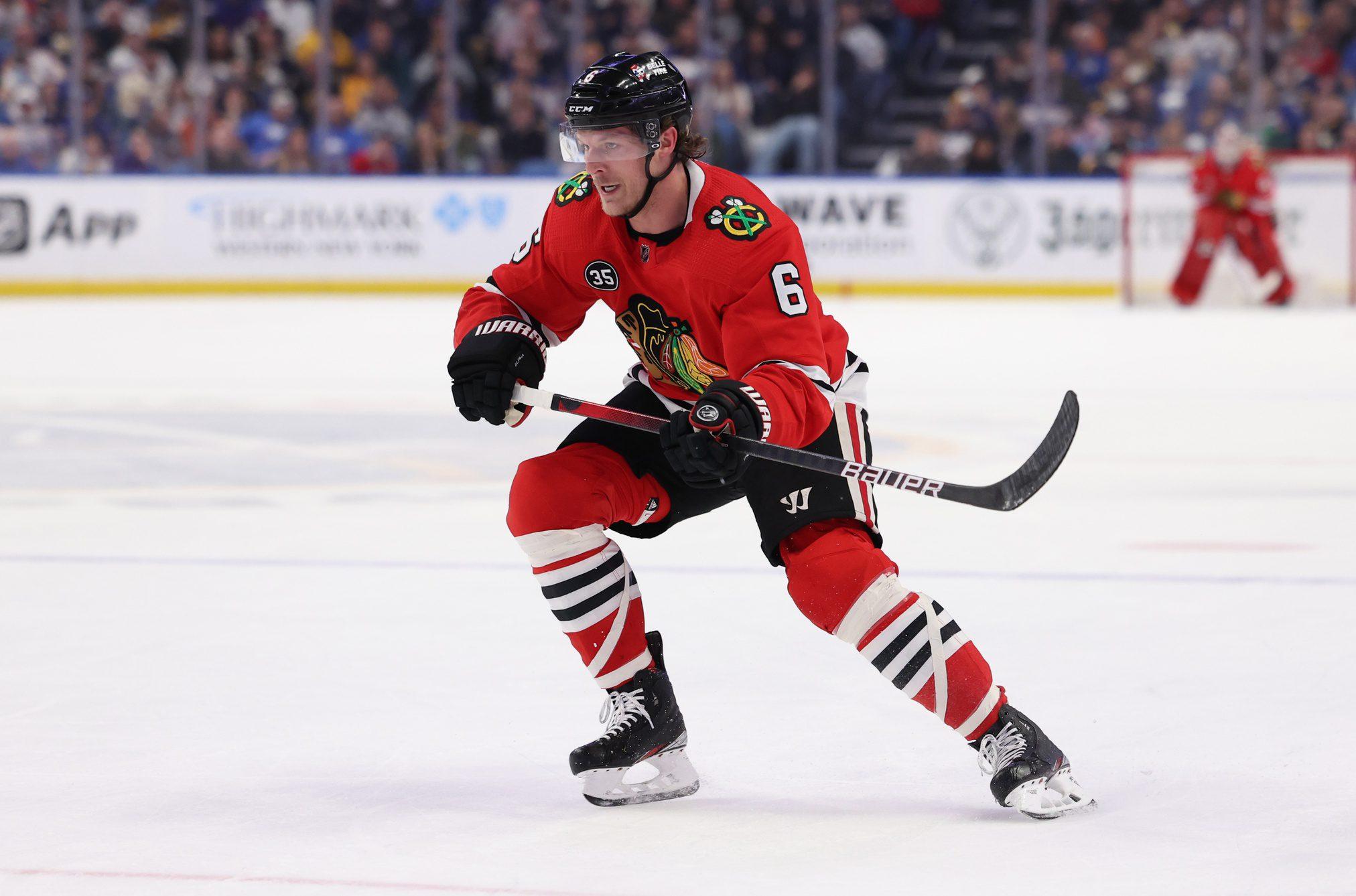 Chicago Blackhawks’ Jake McCabe out 10-12 weeks after spine surgery