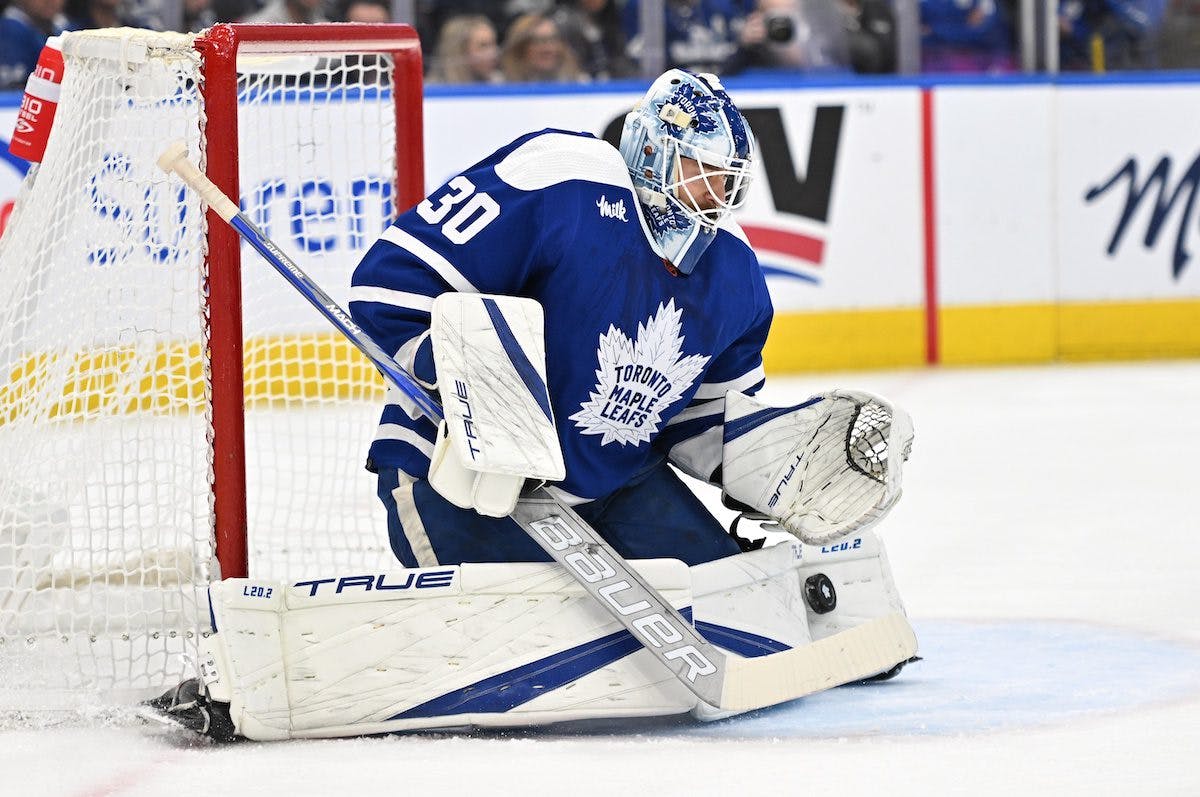 Toronto Maple Leafs' Matt Murray day-to-day with head injury and “other  stuff” - Daily Faceoff