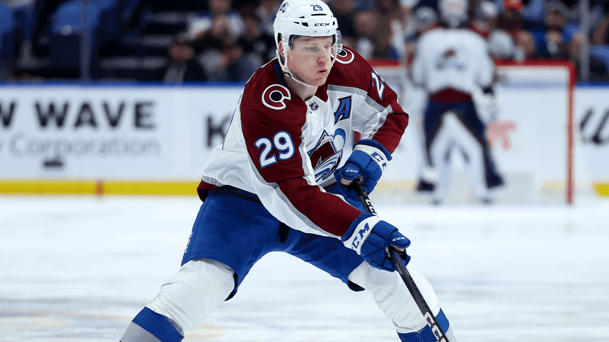 Injured Avalanche star Nate MacKinnon out 1-2 weeks - ESPN