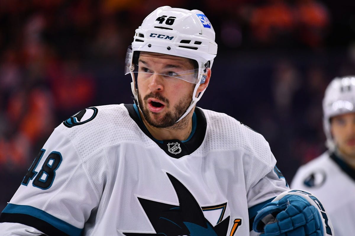Sharks forward Tomas Hertl suspended two games for highsticking Flames
