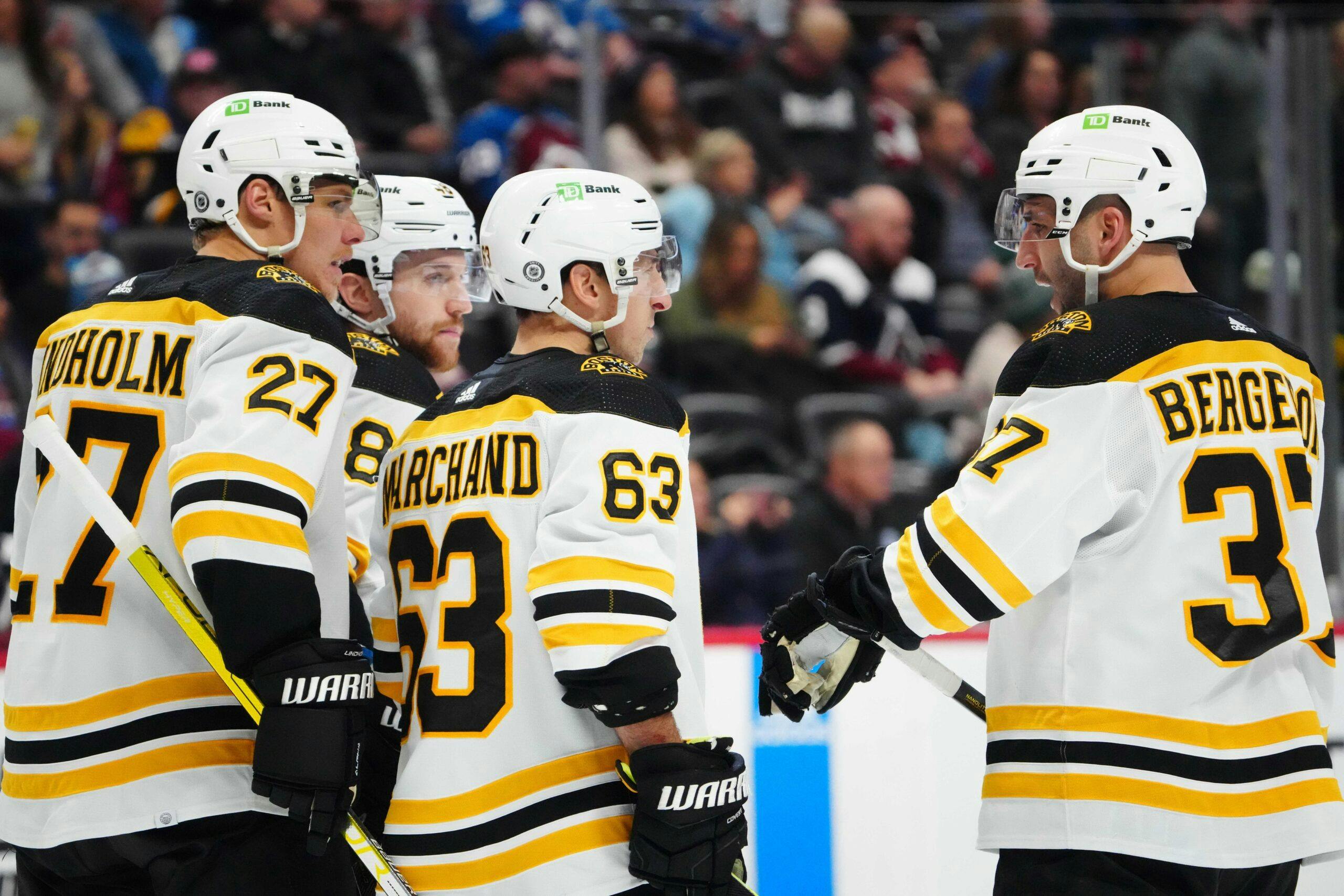 Bruins aim to bounce back against struggling Coyotes