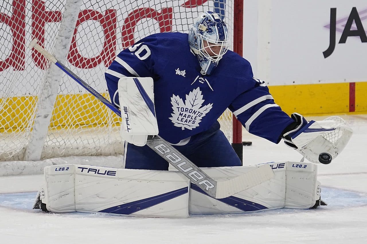 Toronto Maple Leafs move goaltender Matt Murray to LTIR