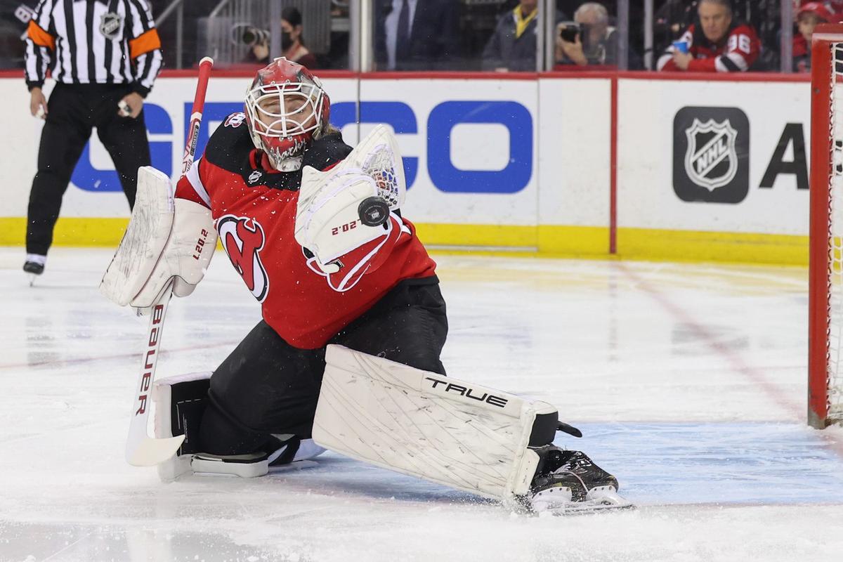 No Sweeps: New Jersey Devils Rose Above Tampa Bay Lightning in 5-2 Game 3  Victory - All About The Jersey