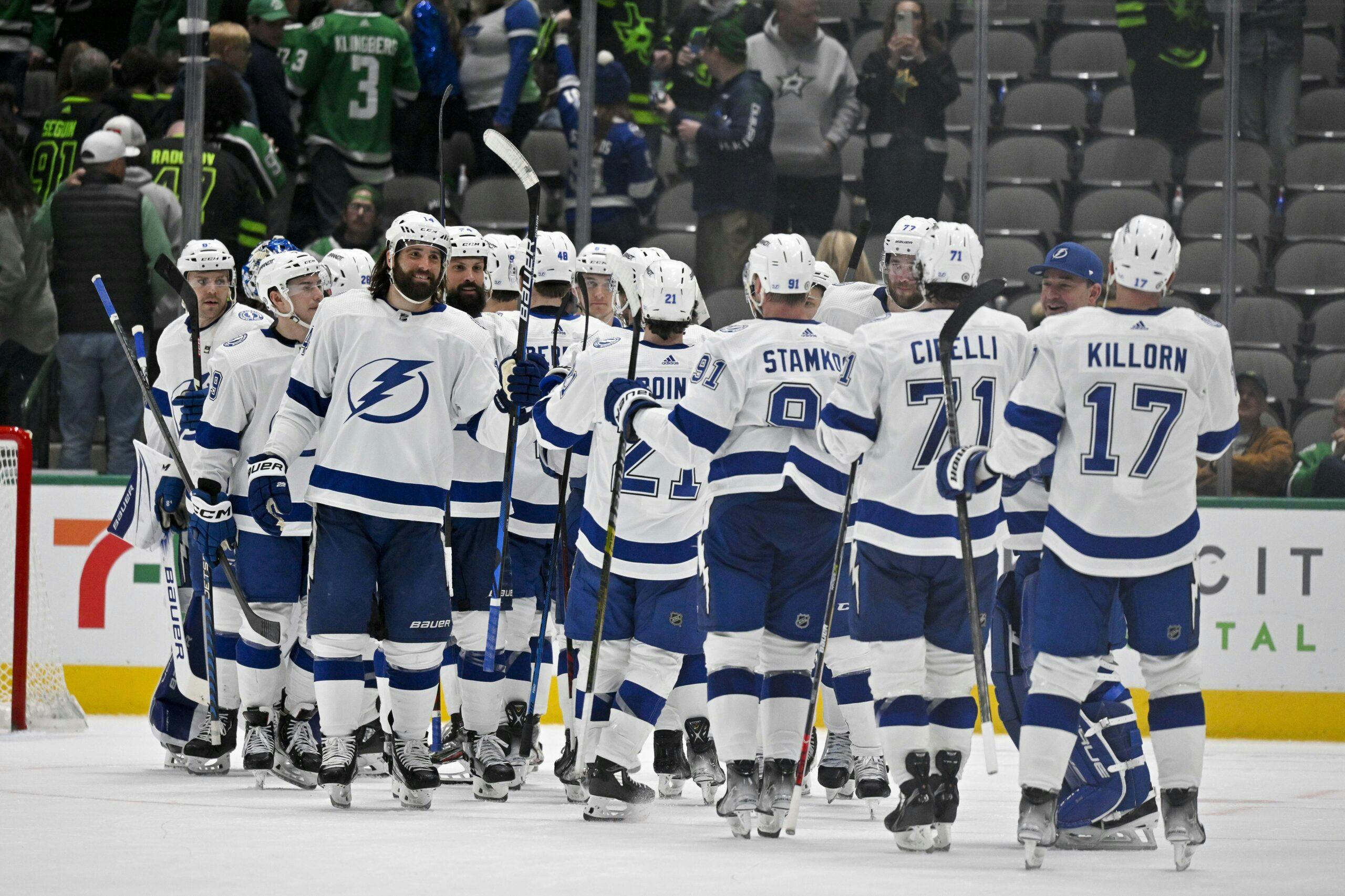 Lightning outscore their problems in OT win over Devils