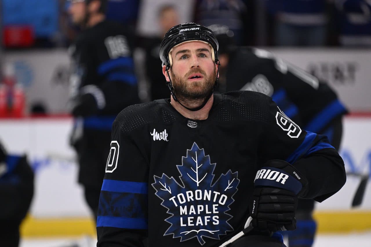 Maple Leafs' Ryan O'Reilly out long-term with broken finger