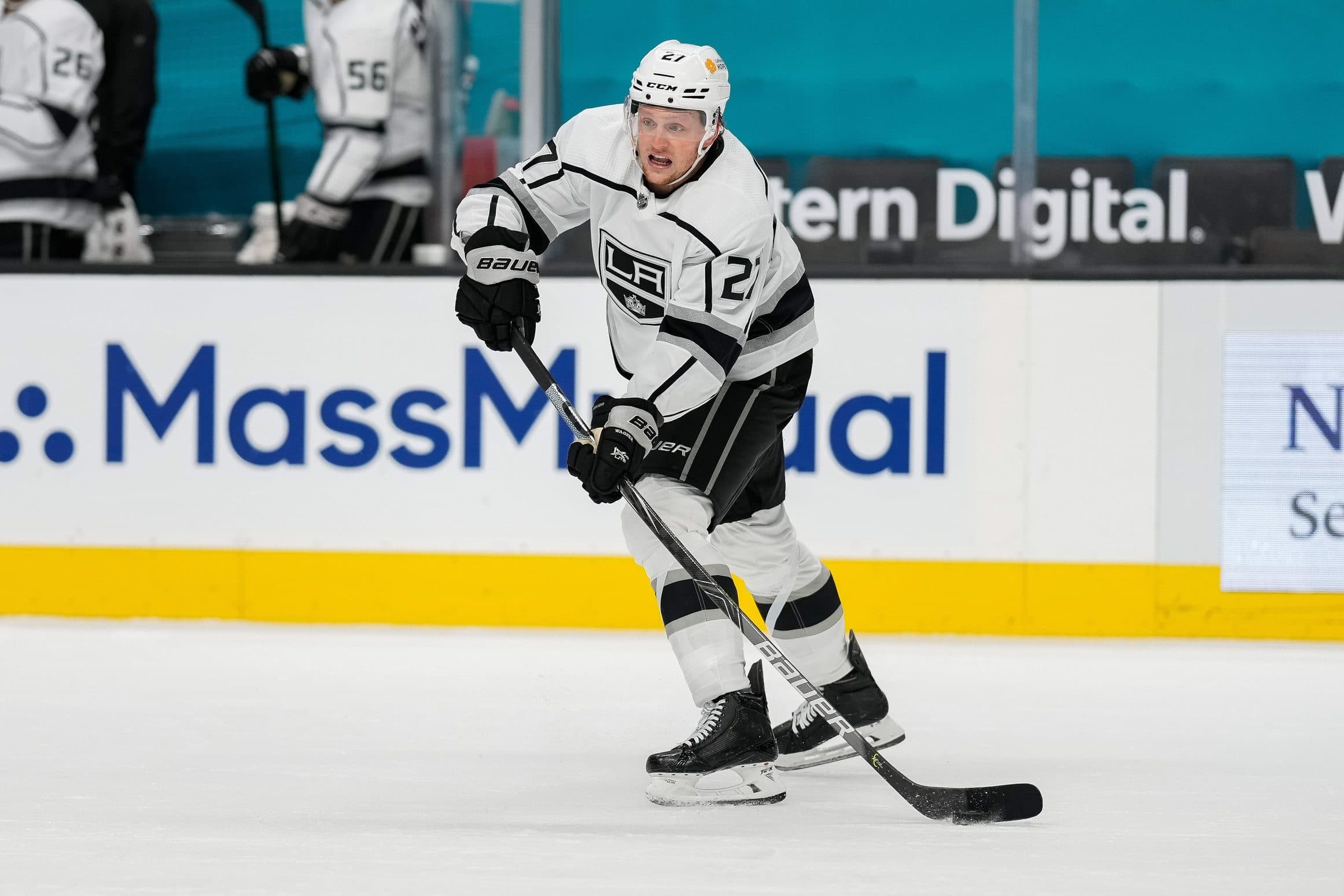 Chicago Blackhawks acquire Austin Wagner from LA Kings for future considerations