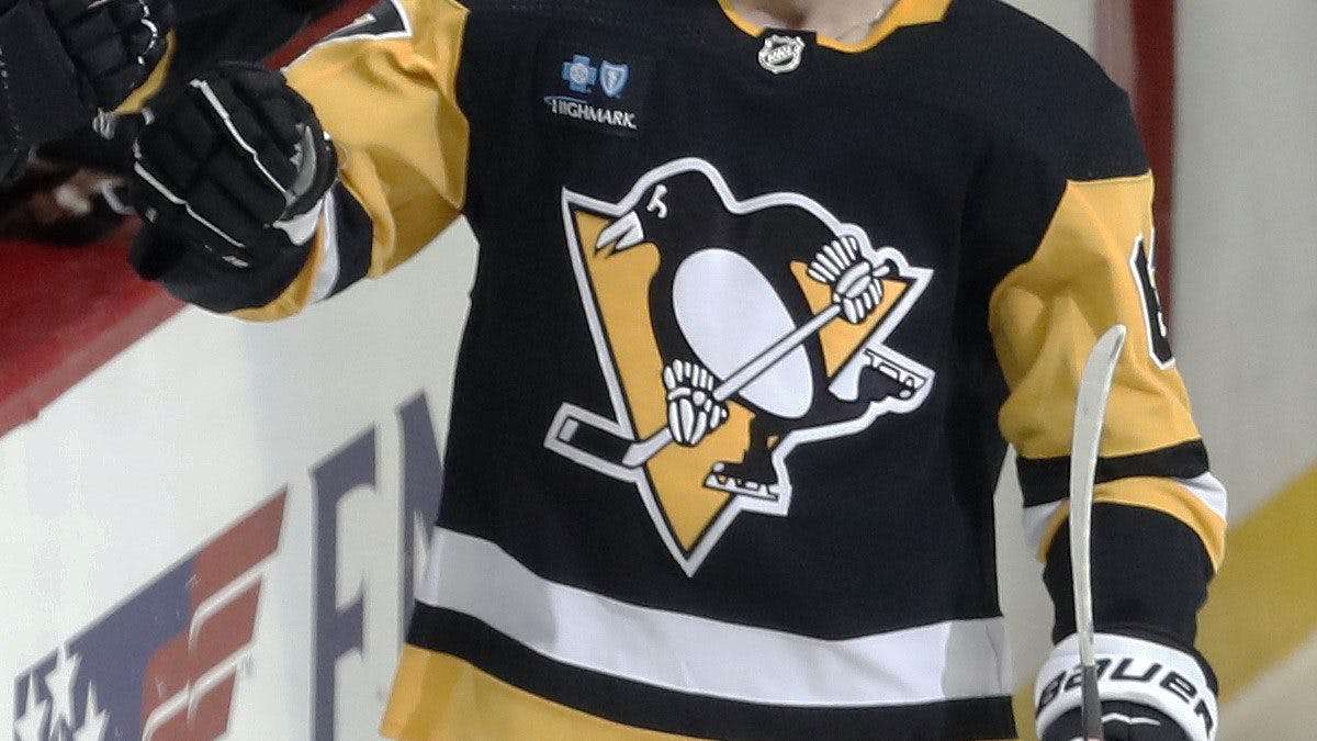 Penguins hire Jason Spezza as assistant general manager