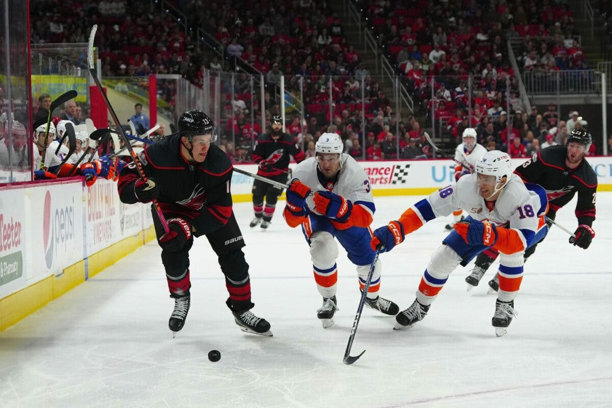 Carolina Hurricanes vs New Jersey Devils: Preview, Game Notes, Lineups and  How to Watch - Canes Country