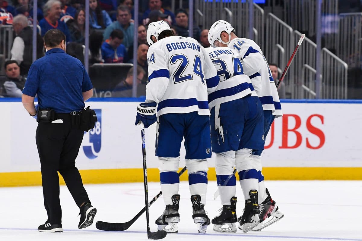 Lightning’s Tanner Jeannot and Pat Maroon exit game with injuries