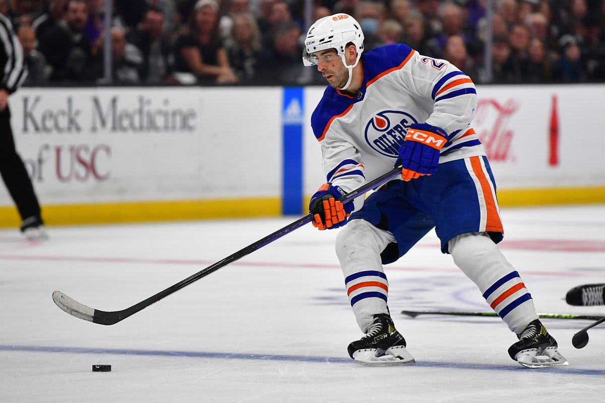 Edmonton Oilers' Evan Bouchard among top 10 restricted free agents to watch  in 2023 playoffs - Daily Faceoff