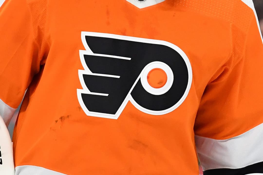 Former Flyers prospect Tony Voce dead at 43