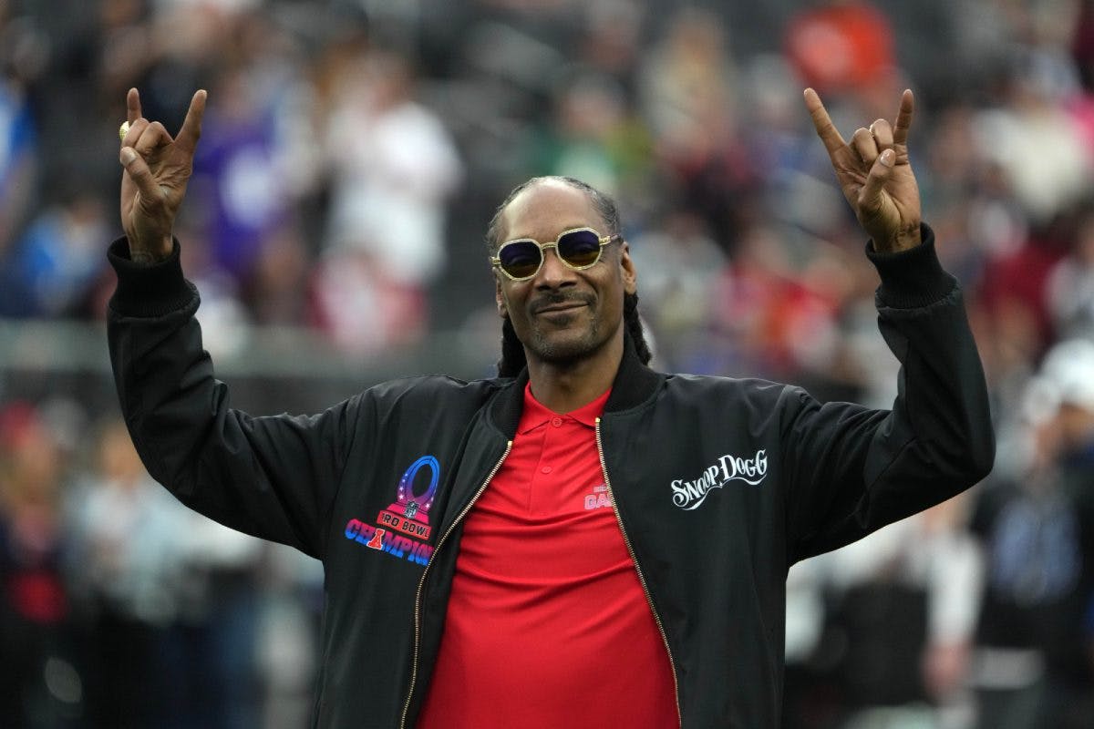 Snoop Dogg Joins Neko Sparks' Group Bidding for Senators Ownership, News,  Scores, Highlights, Stats, and Rumors