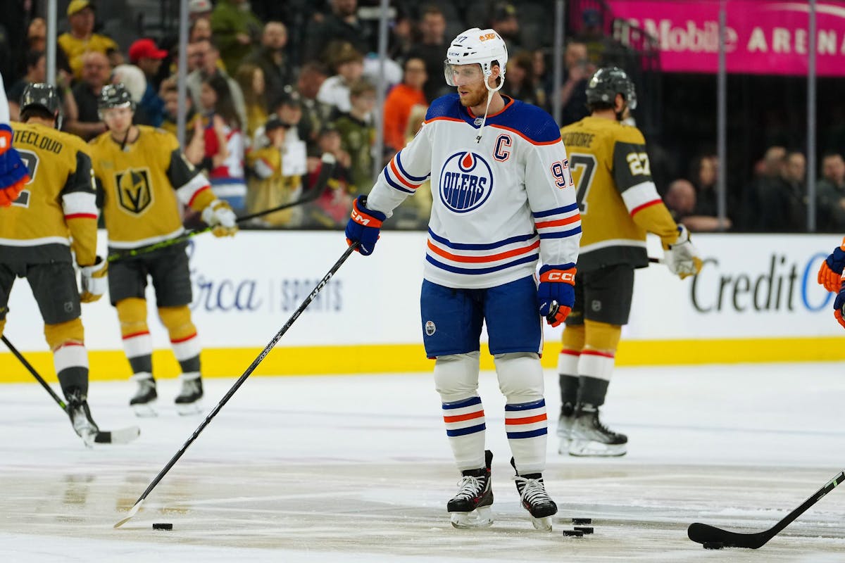 Vegas Golden Knights lead Edmonton Oilers after one period Stanley