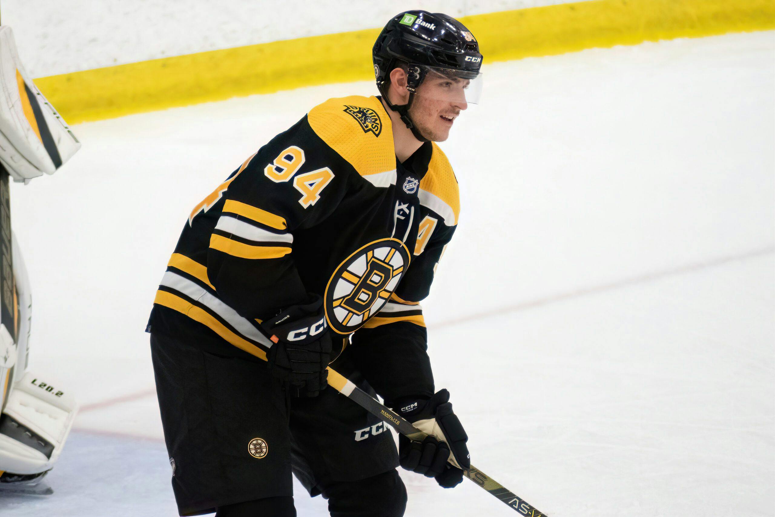 Boston Bruins trade Jakub Lauko, pick 122 to Minnesota Wild for Vinni Lettieri, pick 110