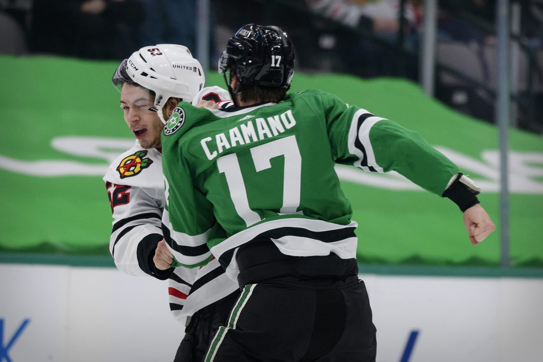 Dallas Stars sign Nick Caamano and Scott Reedy to contracts