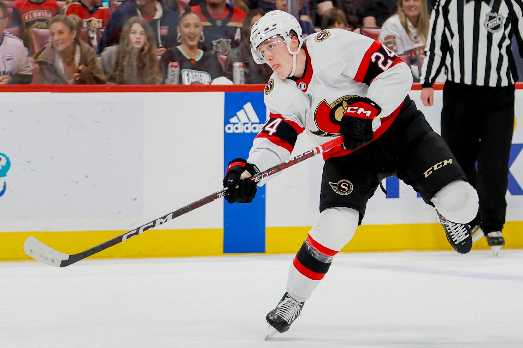 Senators’ Jacob Bernard-Docker sidelined with ankle sprain; Maxence Guenette recalled