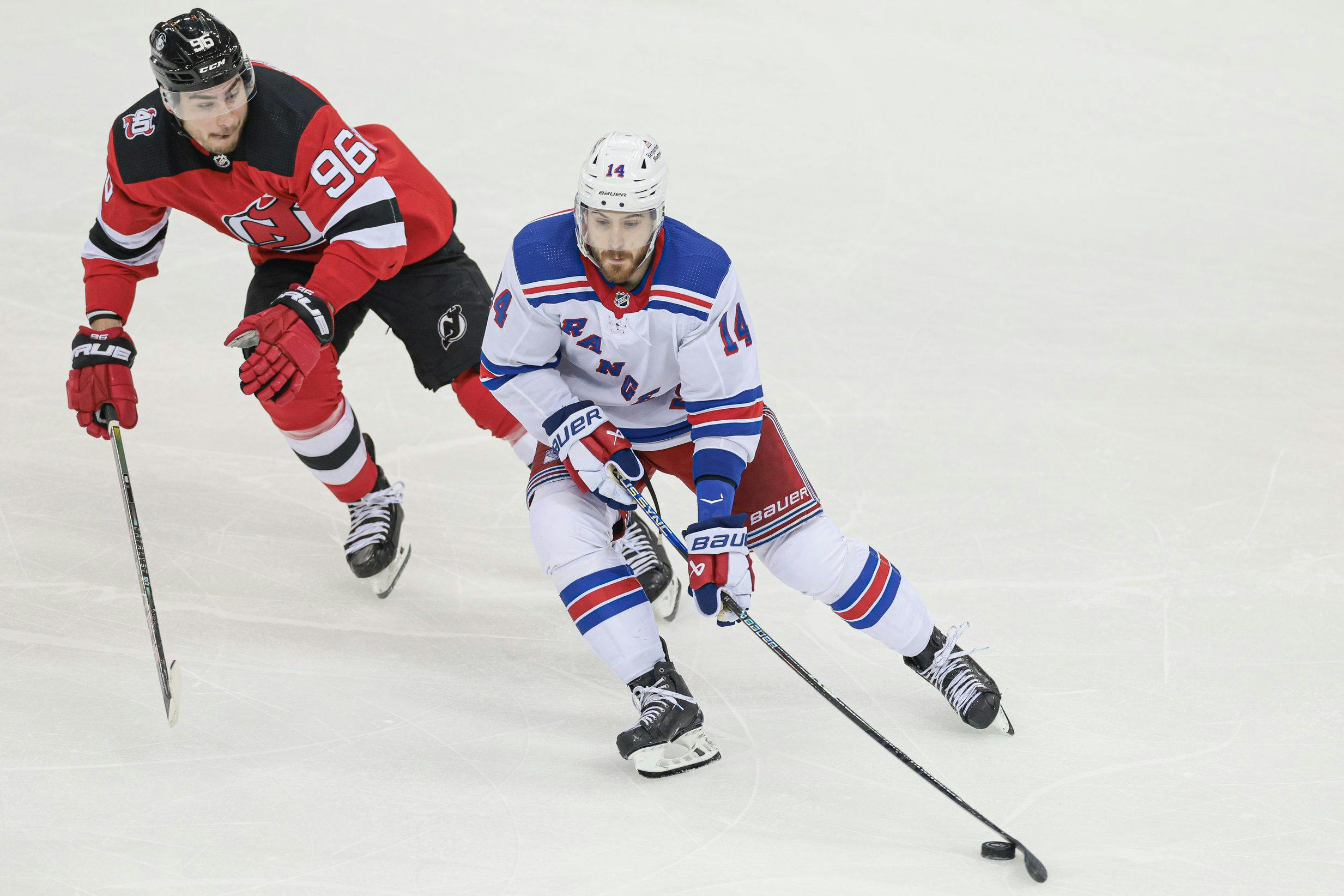 Rangers bring back Tyler Motte from the Ottawa Senators