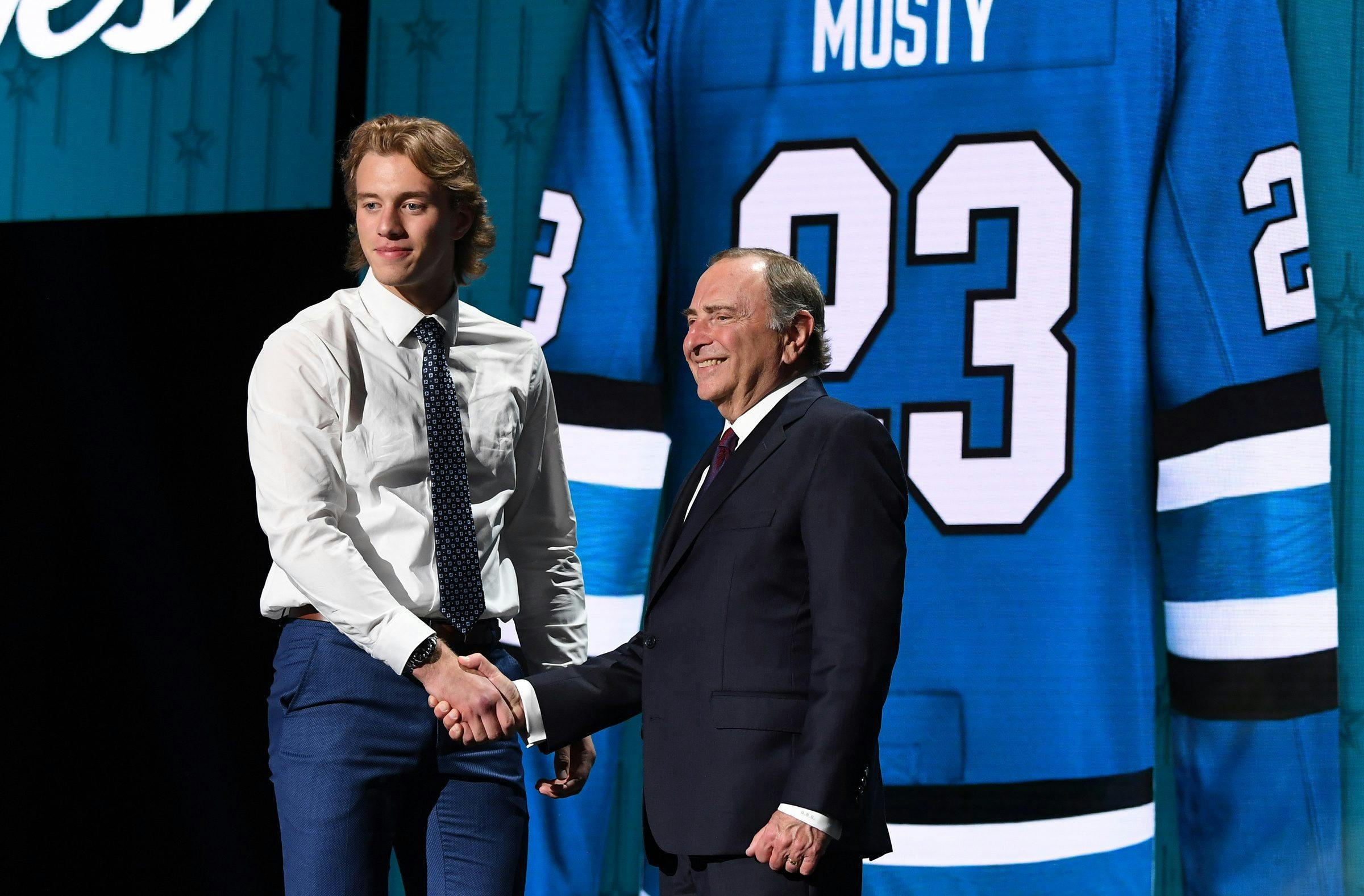 San Jose Sharks sign Quentin Musty of Sudbury Wolves to contract