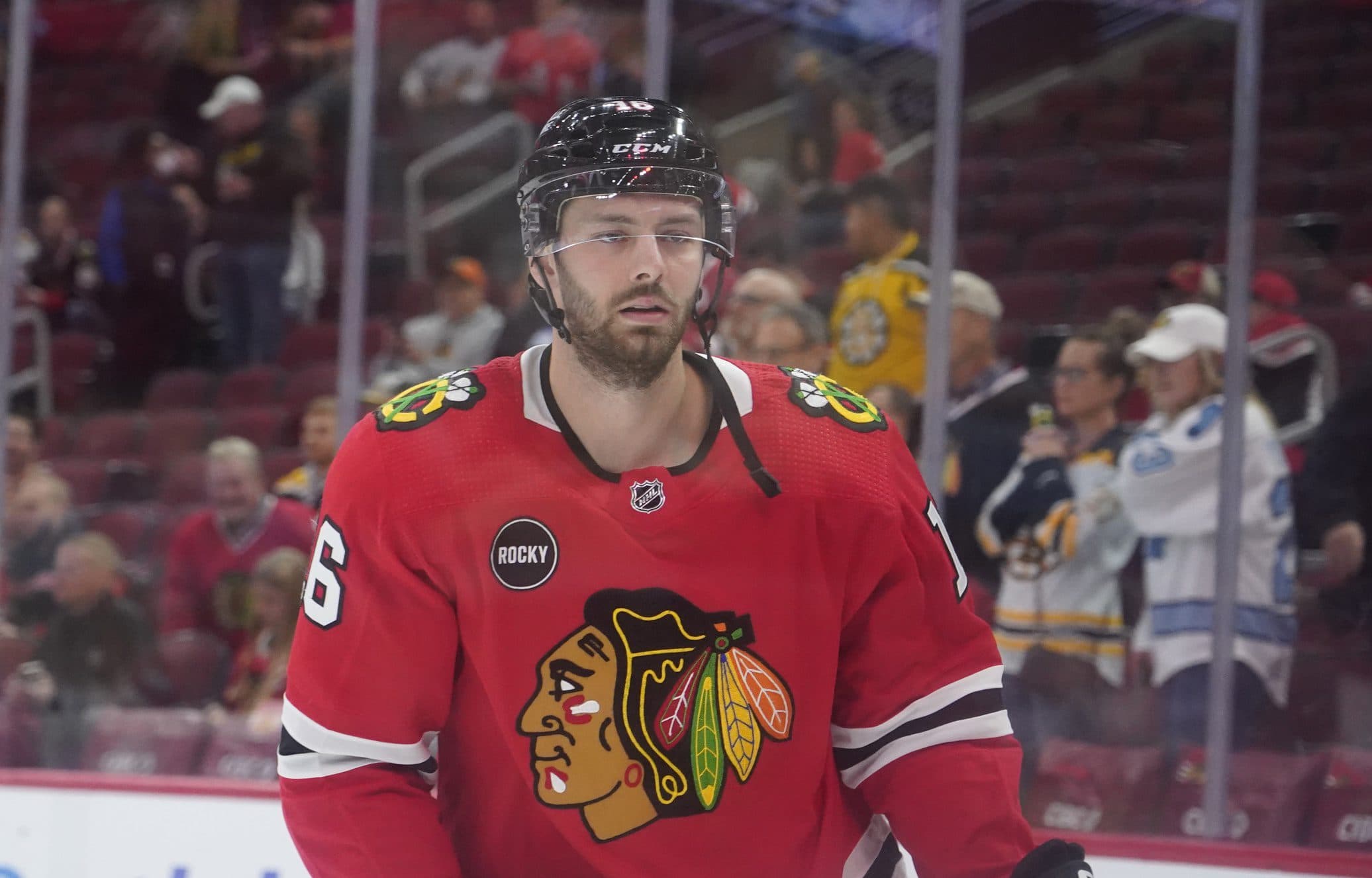 Chicago Blackhawks sign Jason Dickinson to two-year extension with $4.25 million AAV