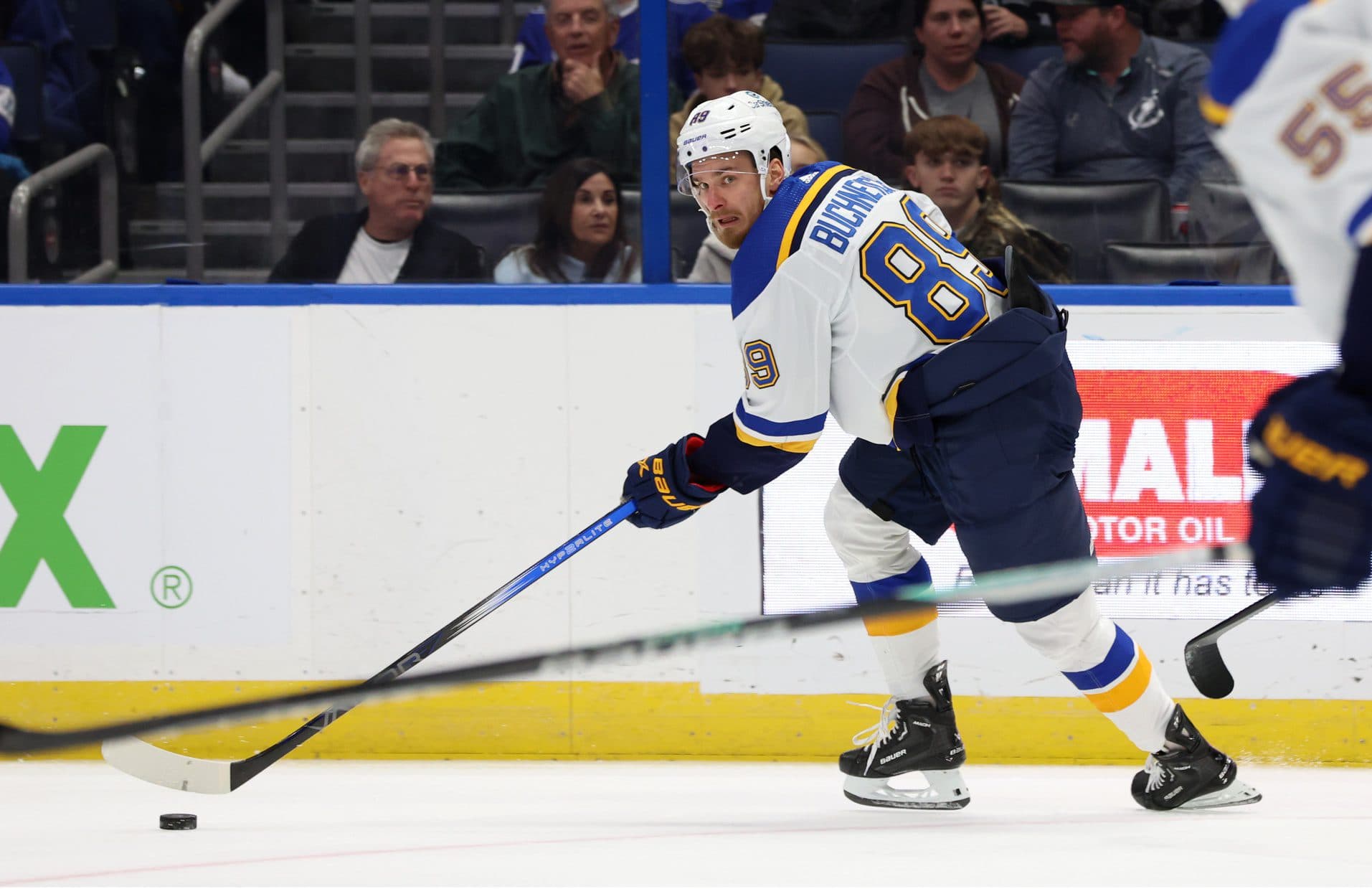 Blues’ Pavel Buchnevich leaves Wednesday’s game vs. Devils with lower-body injury