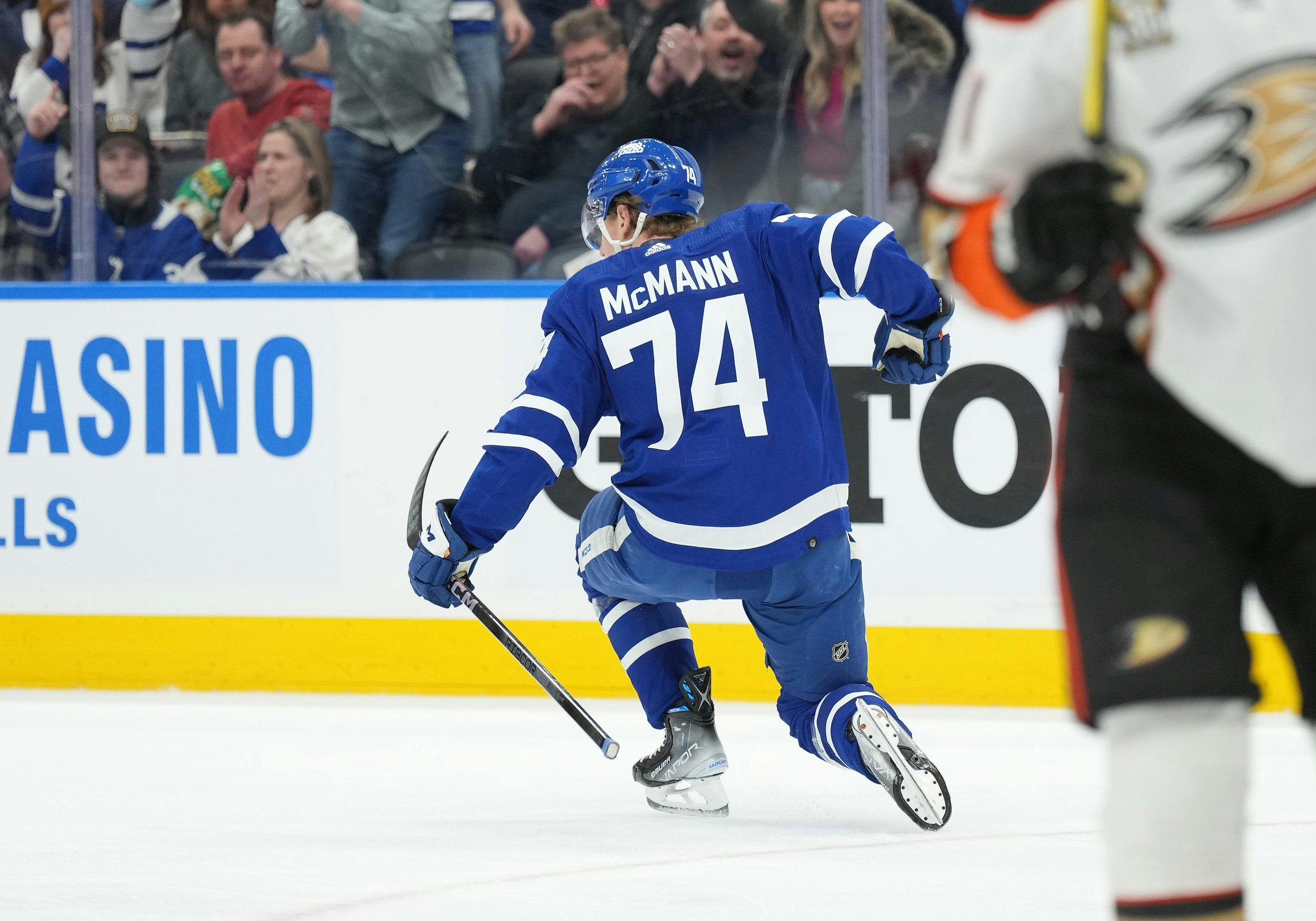 Maple Leafs sign Bobby McMann to two-year, $1.35 million AAV extension -  Daily Faceoff
