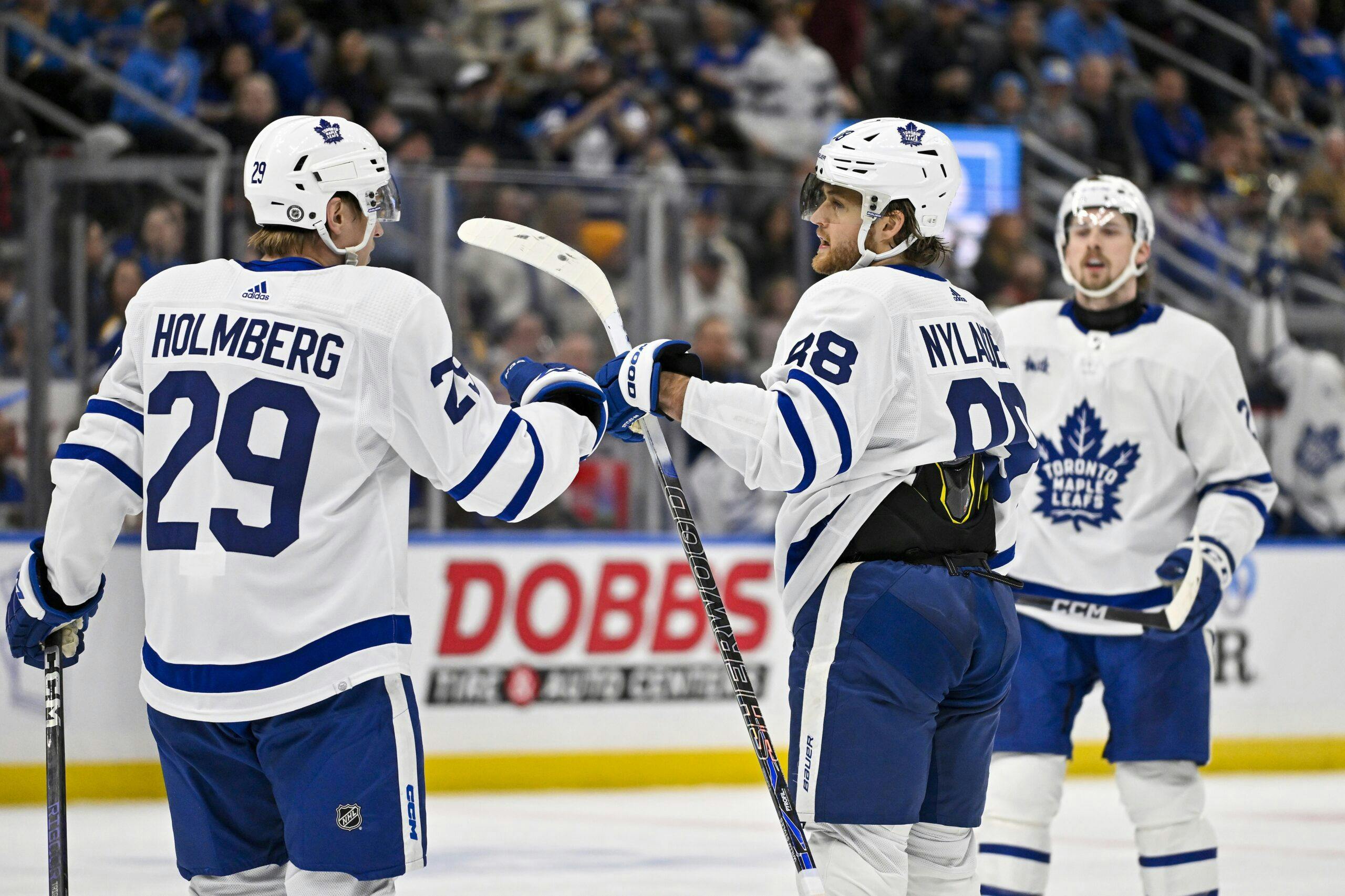Toronto Maple Leafs become first team in 32 years to avoid being shut out in 200 straight games