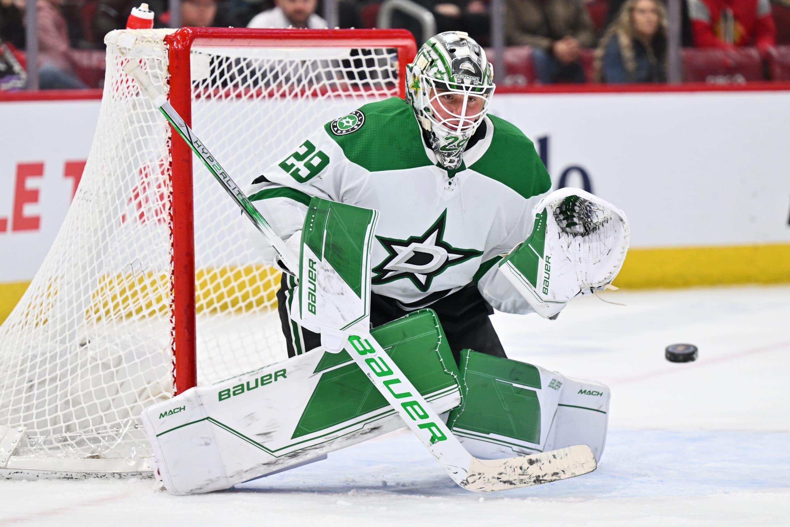 Dallas Stars sign Jake Oettinger to eight-year, $8.25 million AAV extension