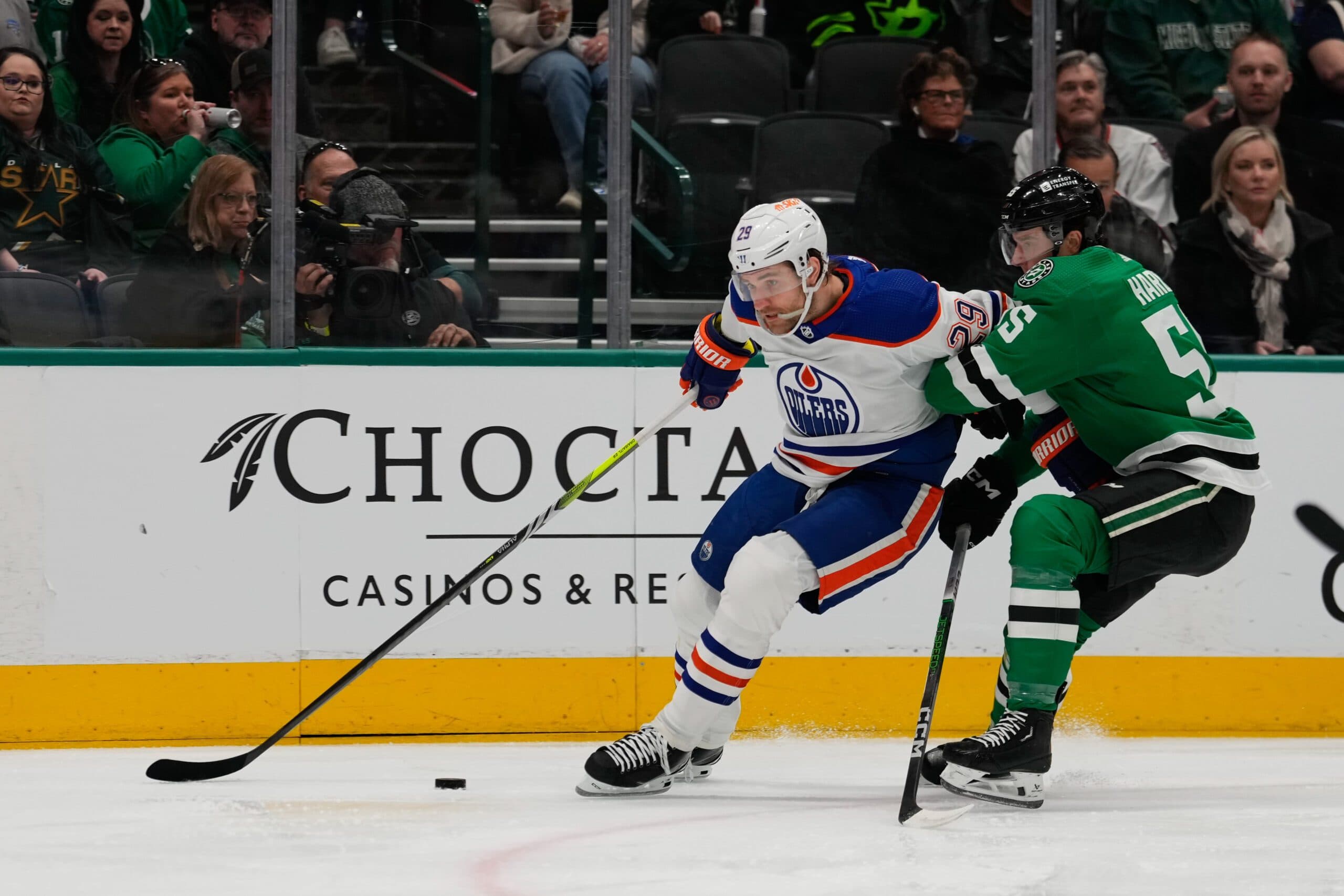 Leon Draisaitl and Esa Lindella