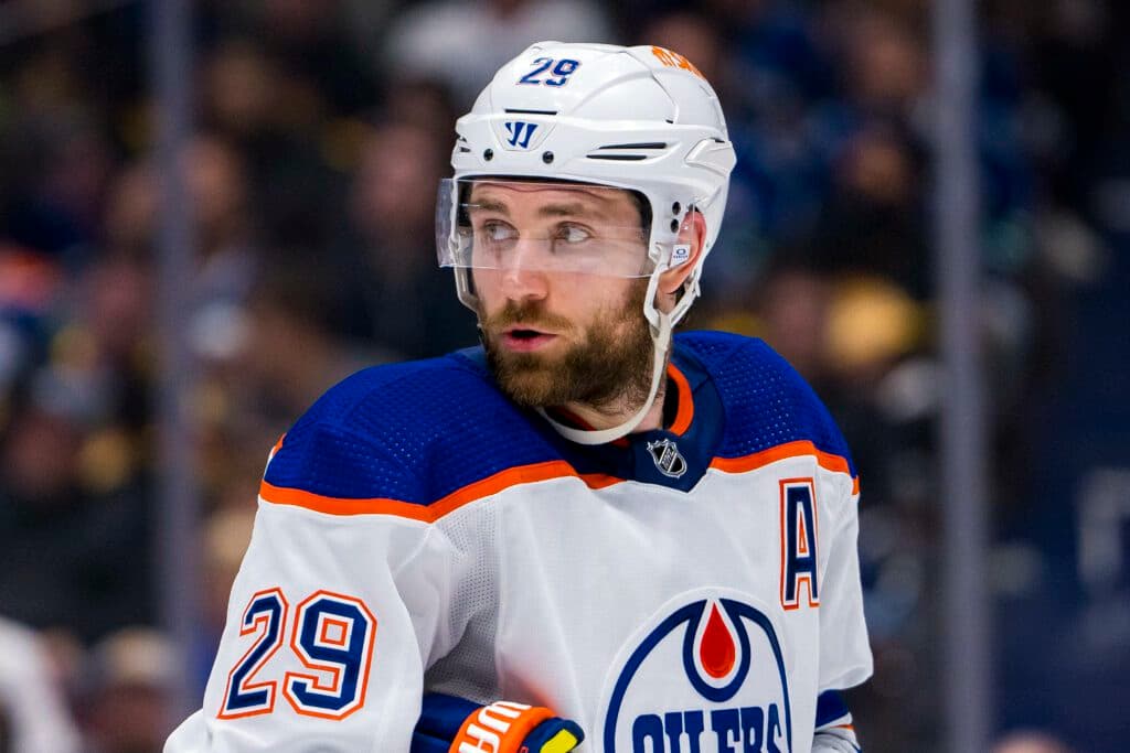 Sign up with BetMGM bonus code DFONEWS1600 and place your first bet on Leon Draisaitl and the Oilers.