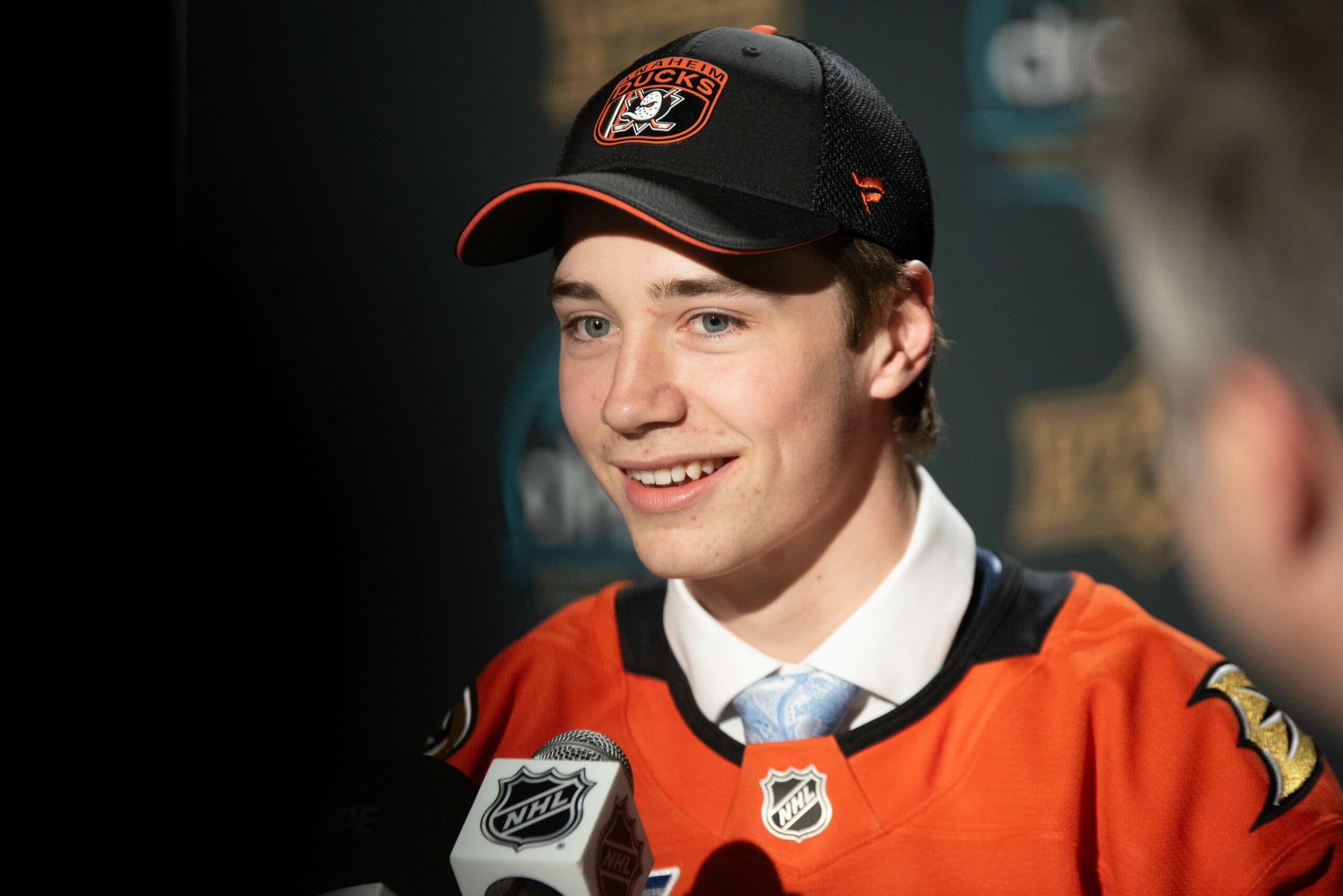 NHL Prospect Roundup: Ducks’ Beckett Sennecke turned (temporary) World Juniors snub into OHL dominance