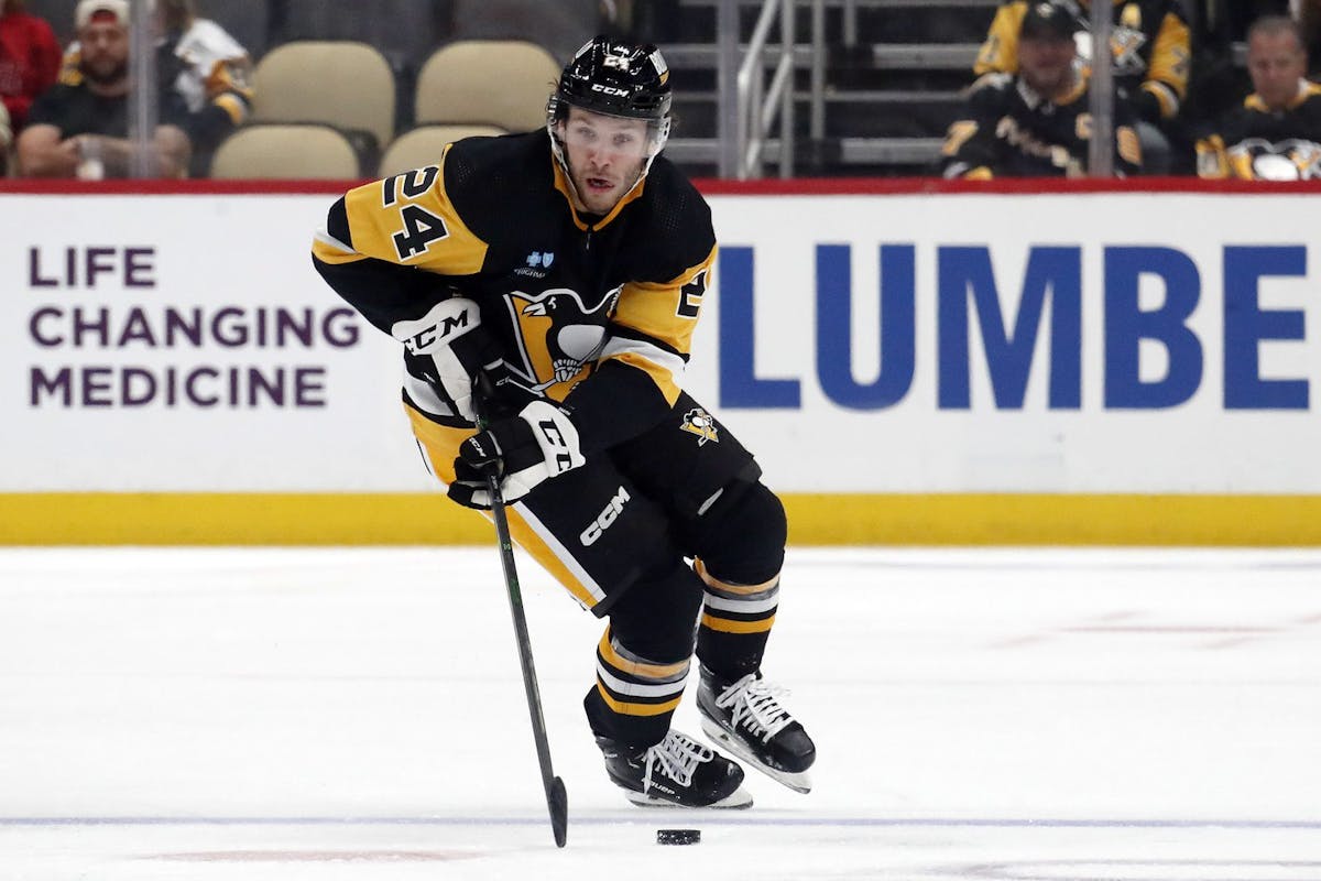Carolina Hurricanes Sign Ty Smith to One-Year Contract Extension After AHL Stint with Penguins