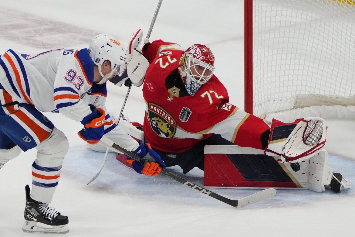 Florida Panthers goaltender Sergei Bobrovsky stops Edmonton Oilers center Ryan Nugent-Hopkins on the breakaway