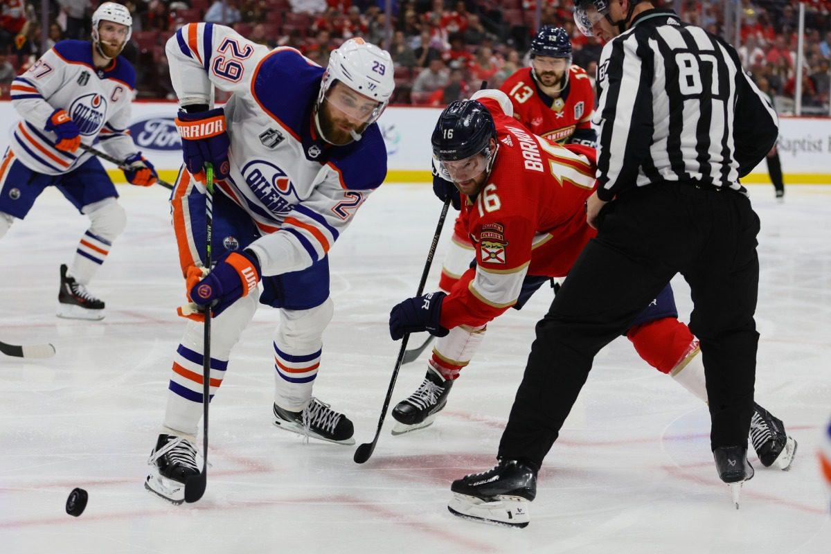 Edmonton Oilers forward Leon Draisaitl, Florida Panthers forward Aleksander Barkov