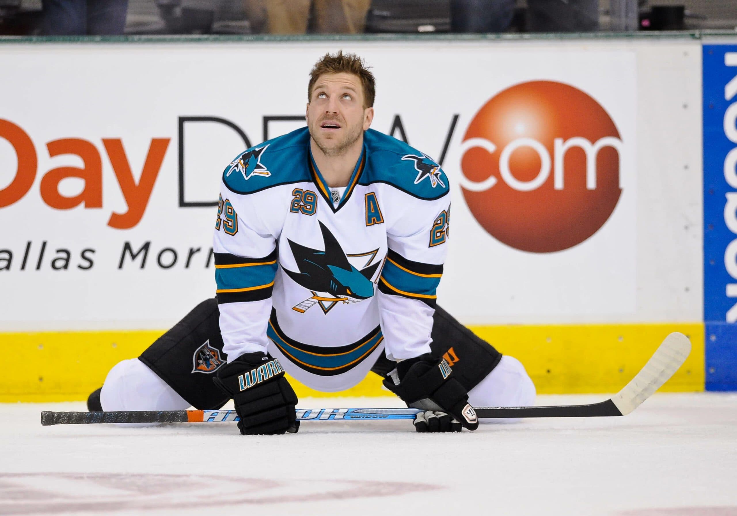 Sharks hire former NHLer Ryane Clowe as assistant GM