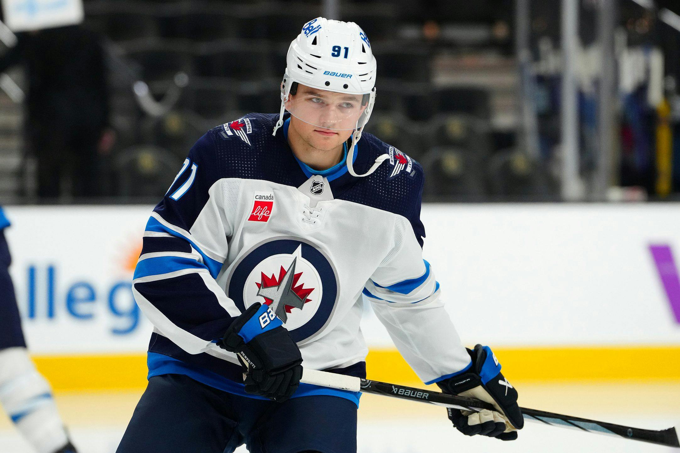 Winnipeg Jets center Cole Perfetti