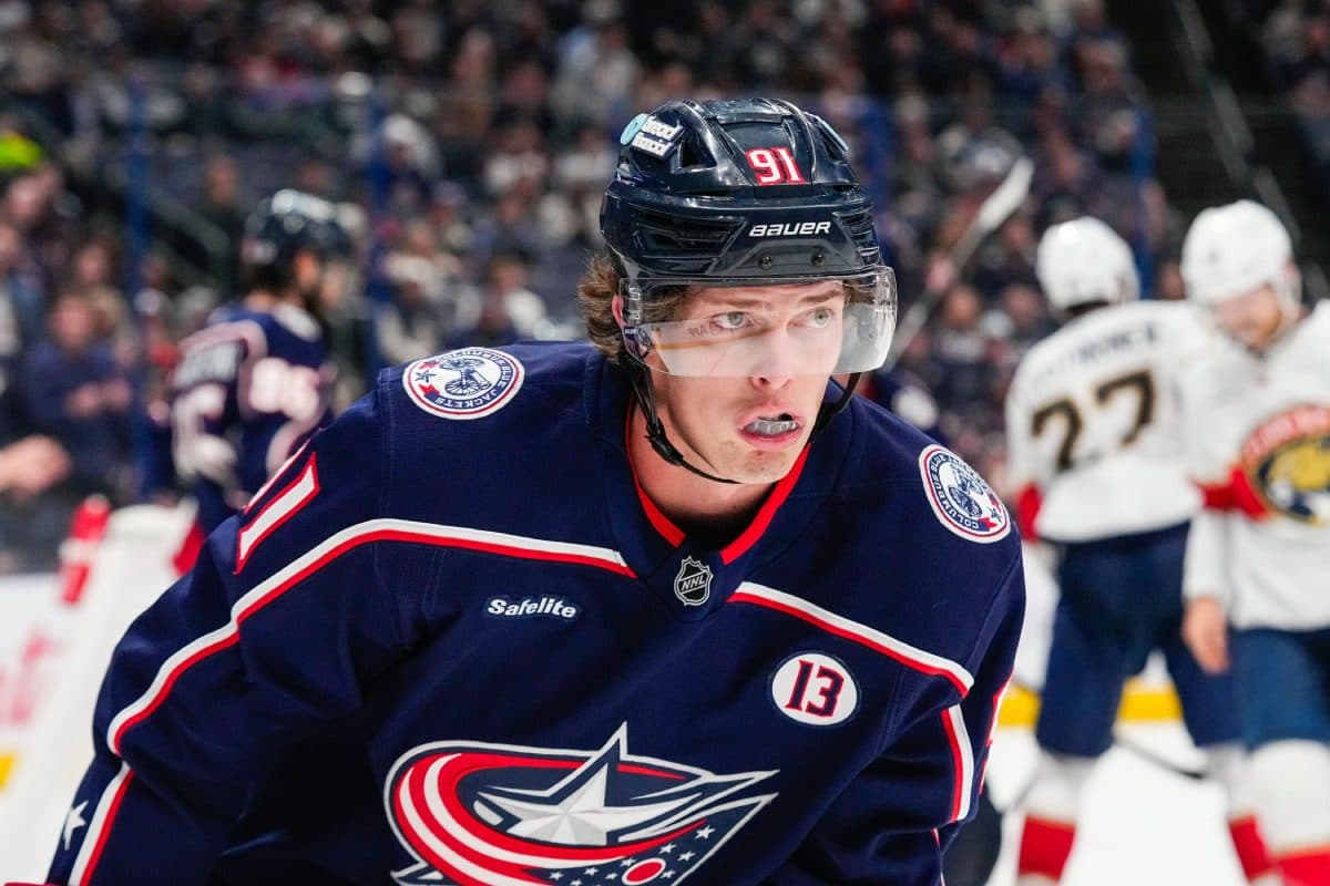 Blue Jackets’ Kent Johnson leaves game against Sabres with upper-body injury