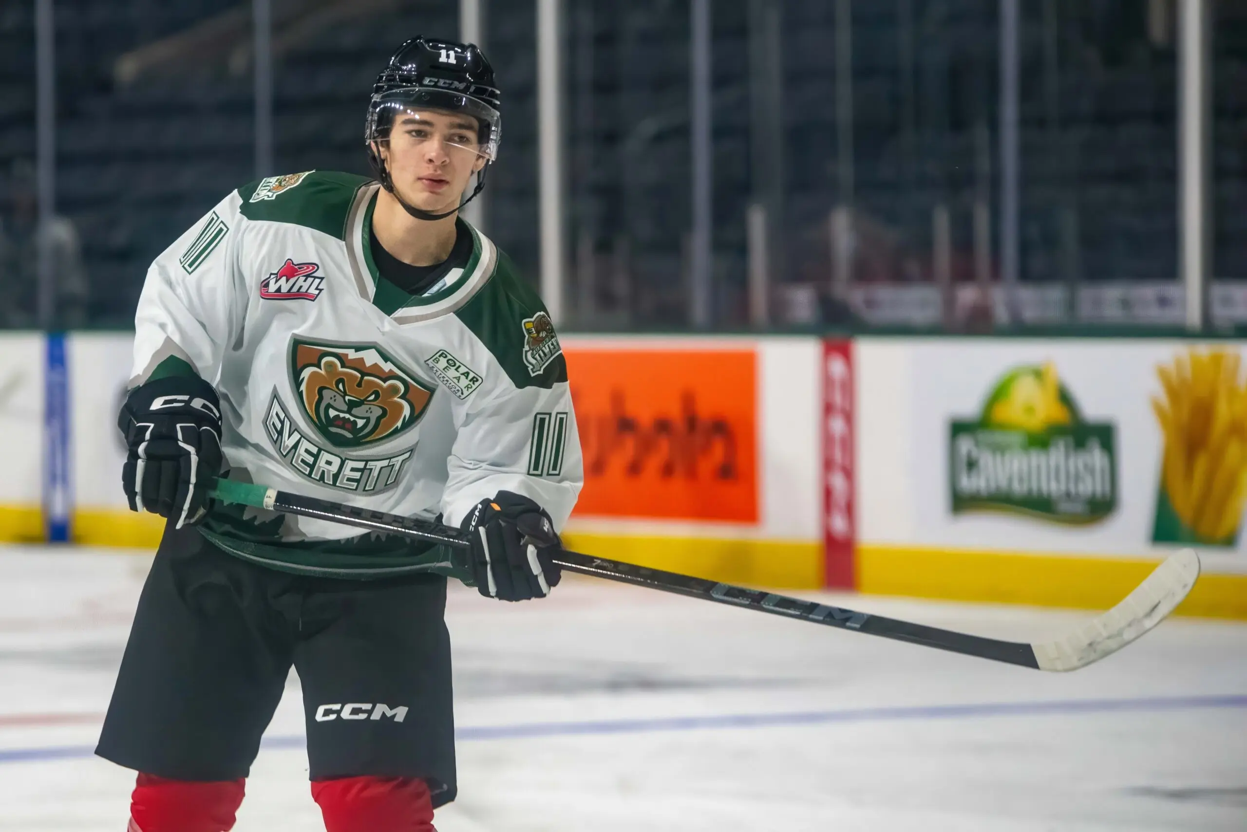 Carter Bear continues to soar up 2025 NHL Draft rankings