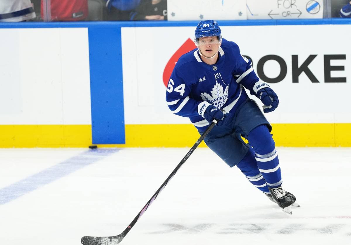 Maple Leafs place David Kampf on injured reserve with lower-body injury