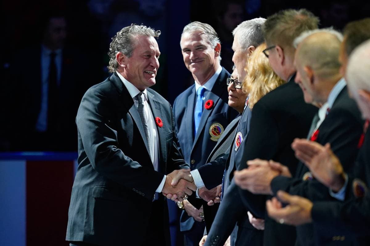 Jeremy Roenick endorses Keith Tkachuk for Hockey Hall of Fame in induction speech