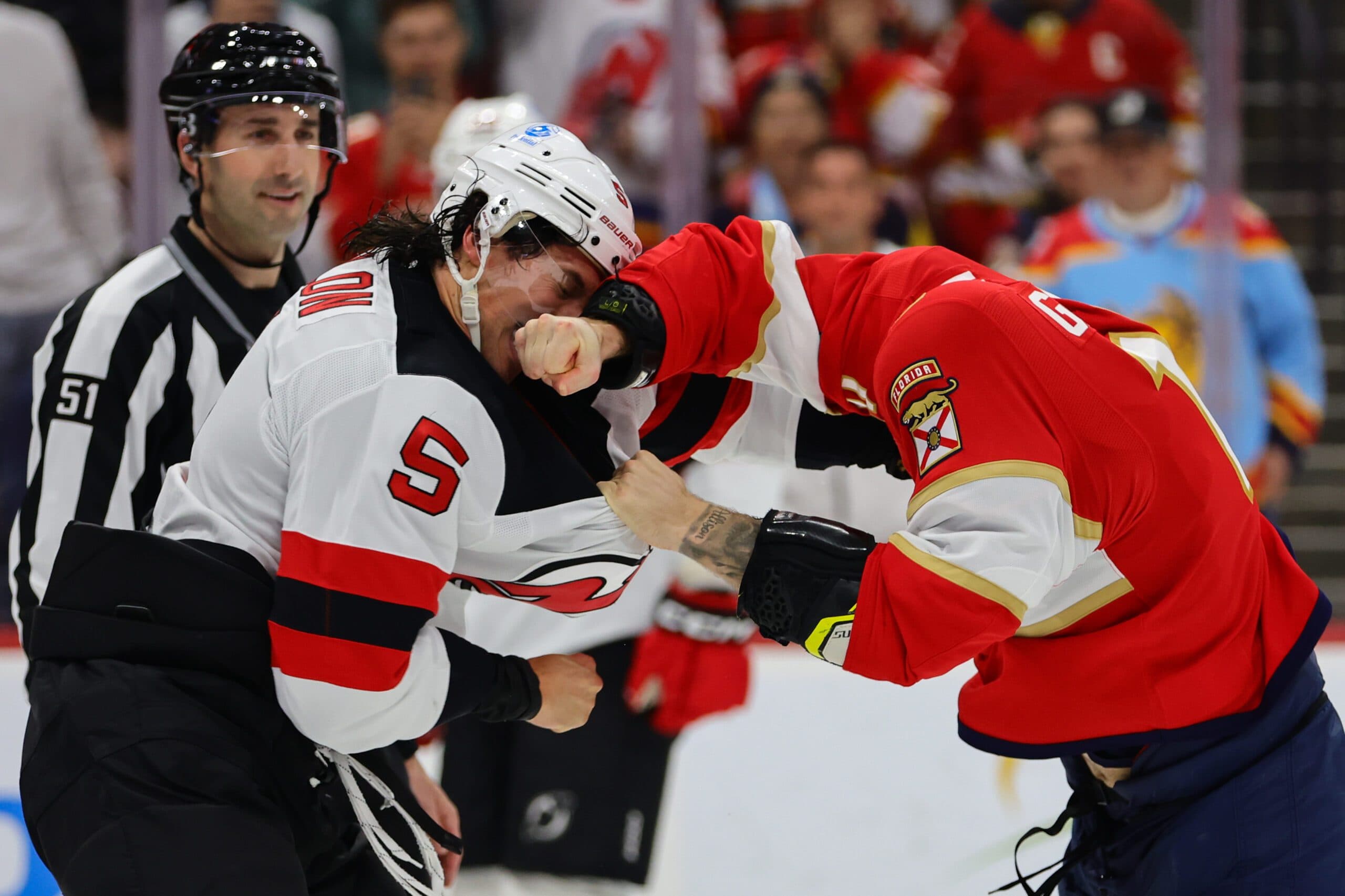 The Jonah Gadjovich, Brenden Dillon fight is as good as it gets