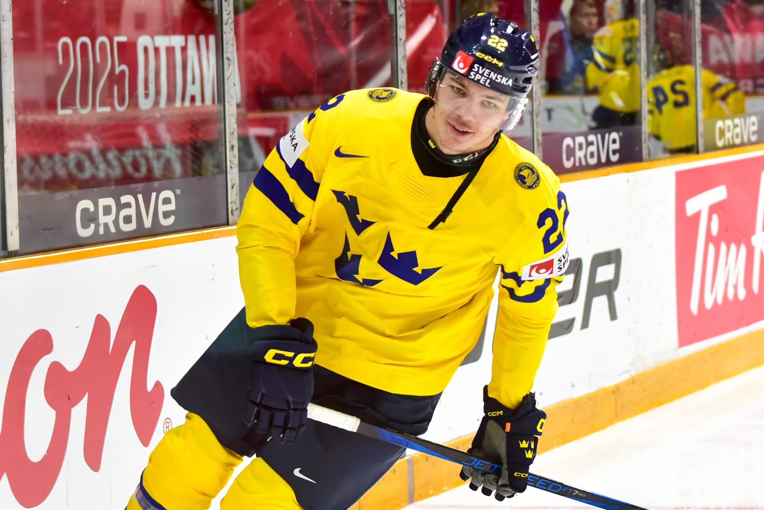 2025 World Juniors: Top standouts from Latvia vs. Sweden