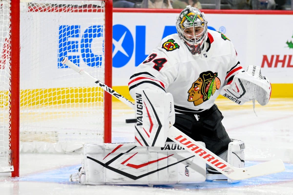 Blackhawks activate Petr Mrazek off injured reserve