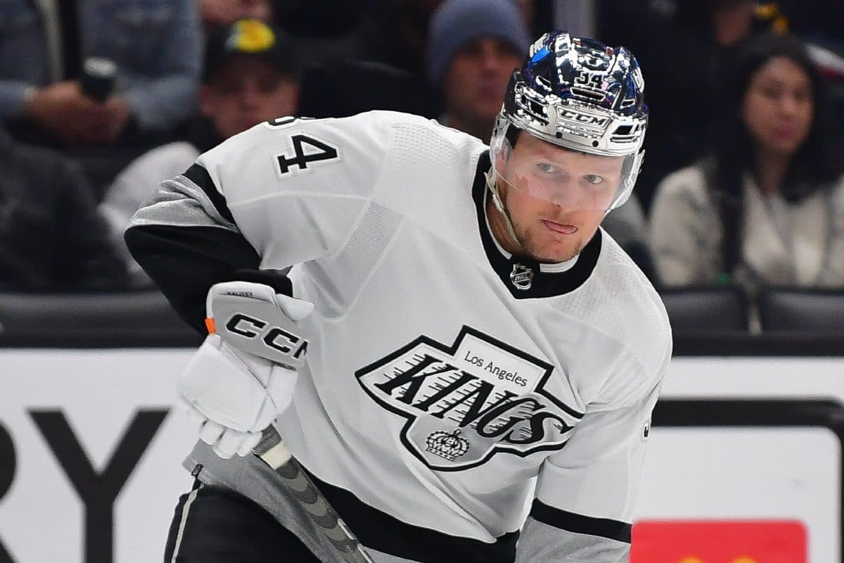 Rangers claim Arthur Kaliyev off waivers from Kings