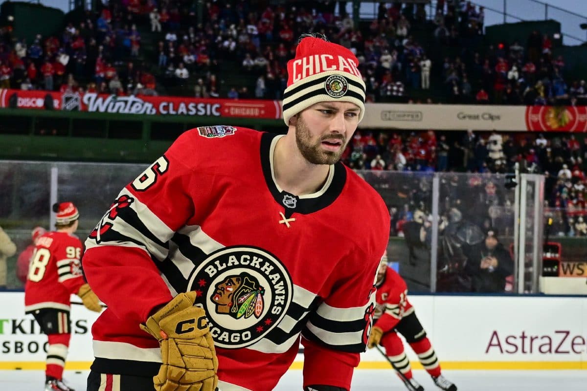 ‘It feels worse than it ever has’: Jason Dickinson on Blackhawks’ struggles