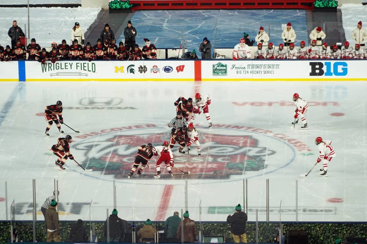 Ohio State, Wisconsin’s women’s teams put on show at Wrigley Field